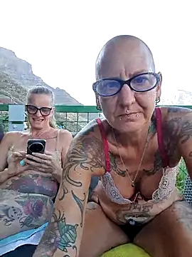 Emma Milf25 online show from 26, 7, 2026