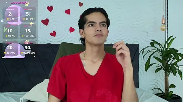 Maximoherrera 16 online show from 14, 5, 2026