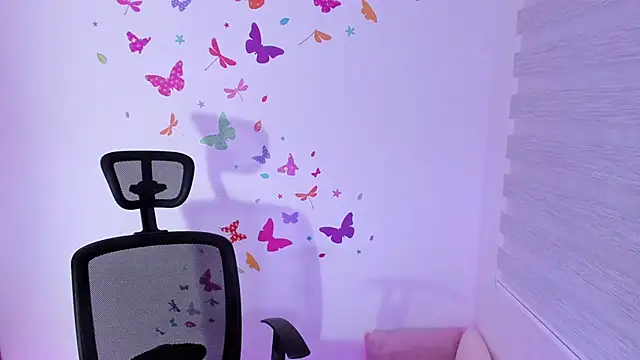 sweet Juno online show from 12, 3, 2025