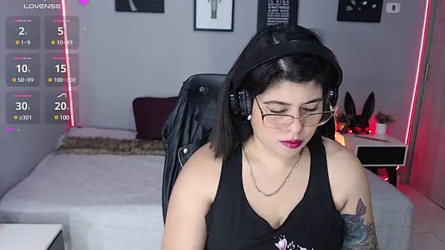 Veronika metal online show from 2, 3, 2025