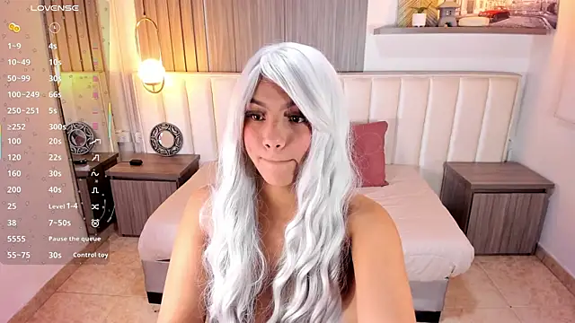 Snapshot of Nicoll_Evans_ chatting on 23, 10, 2025 Nicoll Evans online show from 23, 10, 2025