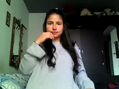 Escarcha-blue online show from 7, 3, 2025