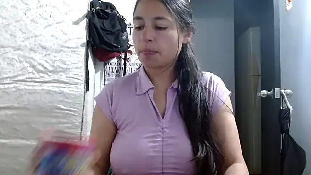 Escarcha-blue online show from 6, 10, 2025