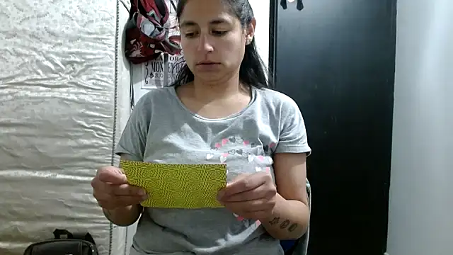 Escarcha-blue online show from 16, 9, 2025