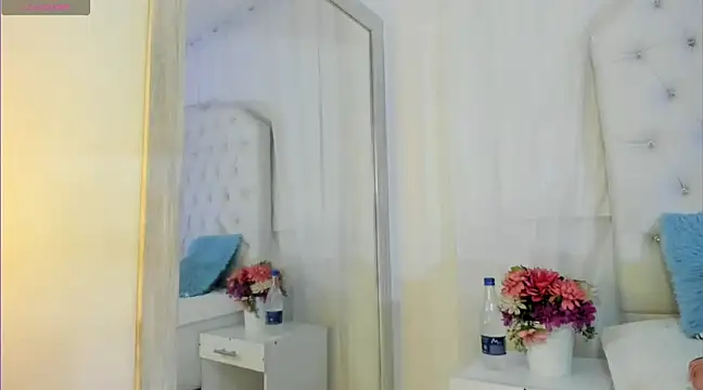 kamii arias online show from 5, 3, 2025