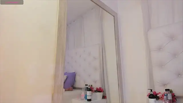 kamii arias online show from 10, 9, 2025