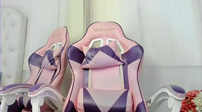 kamii arias online show from 13, 3, 2025