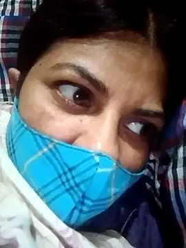 Disha2870 online show from 4, 3, 2025