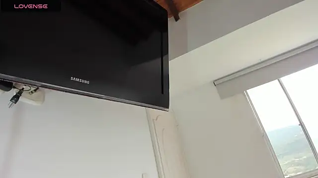 valery sweetscheeks online show from 24, 3, 2026