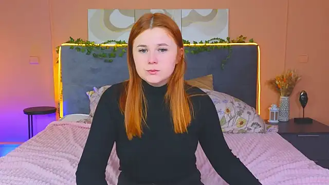 Snapshot of Eva_Starlight chatting on 13, 10, 2025 Eva Starlight online show from 13, 10, 2025