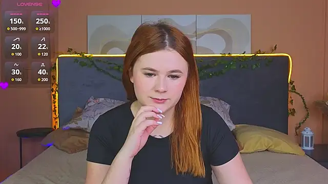 Snapshot of Eva_Starlight chatting on 26, 11, 2025 Eva Starlight online show from 26, 11, 2025