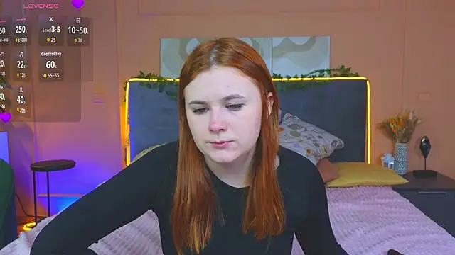 Snapshot of Eva_Starlight chatting on 15, 10, 2025 Eva Starlight online show from 15, 10, 2025