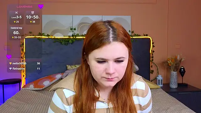 Snapshot of Eva_Starlight chatting on 12, 11, 2025 Eva Starlight online show from 12, 11, 2025