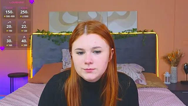 Snapshot of Eva_Starlight chatting on 12, 10, 2025 Eva Starlight online show from 12, 10, 2025