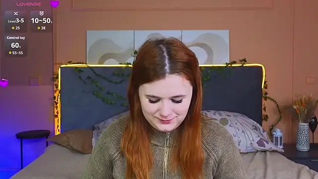 Snapshot of Eva_Starlight chatting on 21, 11, 2025 Eva Starlight online show from 21, 11, 2025