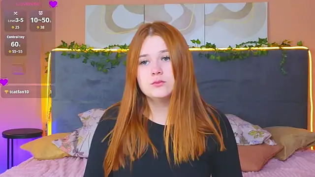 Snapshot of Eva_Starlight chatting on 11, 10, 2025 Eva Starlight online show from 11, 10, 2025