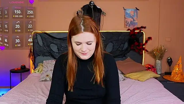 Snapshot of Eva_Starlight chatting on 22, 10, 2025 Eva Starlight online show from 22, 10, 2025