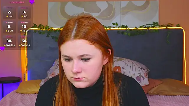 Snapshot of Eva_Starlight chatting on 10, 10, 2025 Eva Starlight online show from 10, 10, 2025