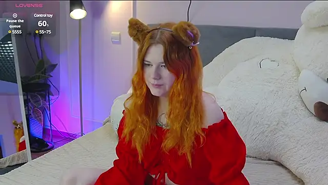 Snapshot of Eva_Starlight chatting on 9, 3, 2025 Eva Starlight online show from 9, 3, 2025