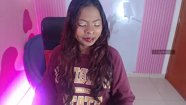 Snapshot of Agata_Grubisic chatting on 25, 9, 2025 Agata Grubisic online show from 25, 9, 2025