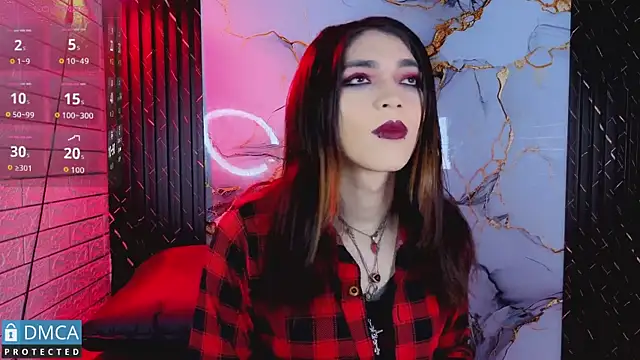 MaeveKuro online show from 17, 7, 2026