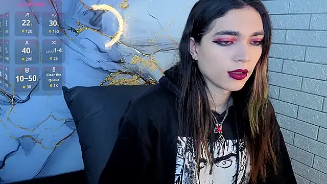 Snapshot of MaeveKuro chatting on 24, 2, 2026 MaeveKuro online show from 24, 2, 2026