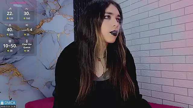 MaeveKuro online show from 7, 5, 2026
