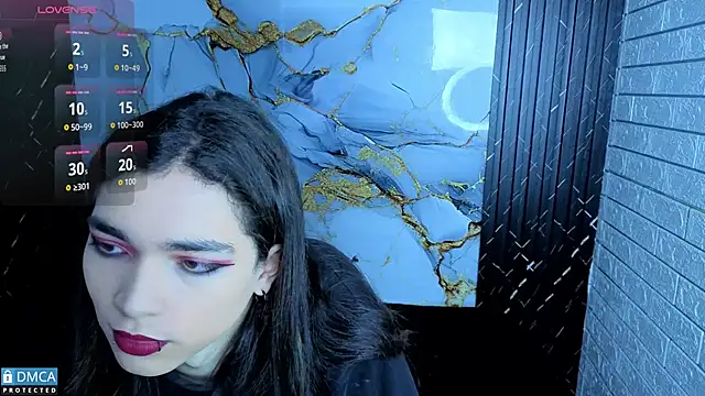 Snapshot of MaeveKuro chatting on 17, 2, 2026 MaeveKuro online show from 17, 2, 2026