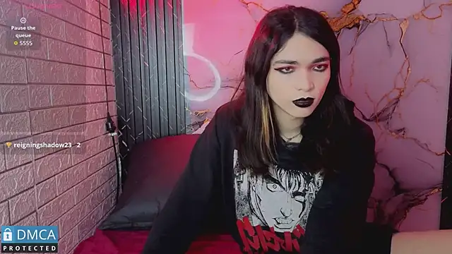 MaeveKuro online show from 19, 6, 2026