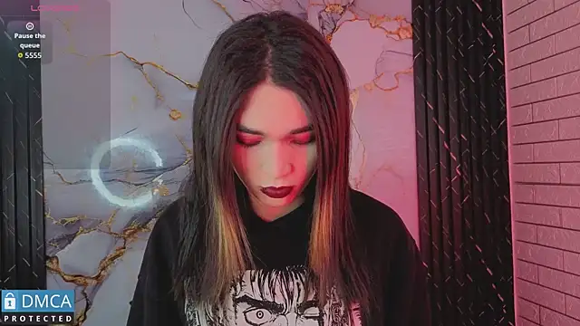 MaeveKuro online show from 5, 6, 2026
