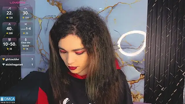 Snapshot of MaeveKuro chatting on 19, 1, 2026 MaeveKuro online show from 19, 1, 2026