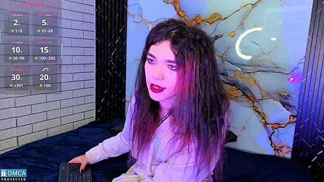 MaeveKuro online show from 24, 11, 2025