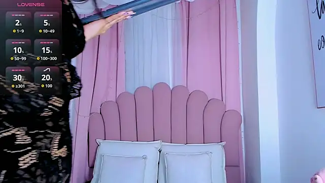 PaolaB g online show from 24, 2, 2026