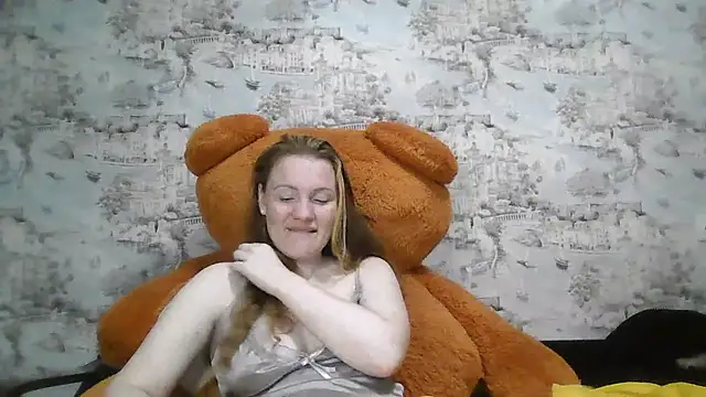 Eveline May online show from 4, 11, 2025