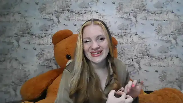 Eveline May online show from 26, 9, 2025