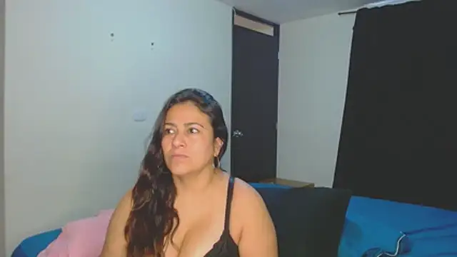 roxanasexy2025 online show from 5, 12, 2025