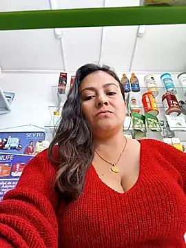 roxanasexy2025 online show from 15, 4, 2026