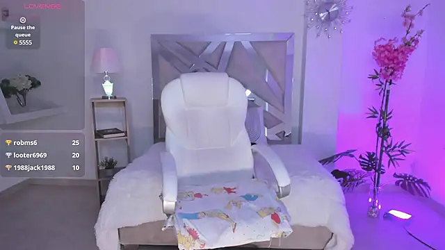 coral smiit online show from 3, 3, 2025