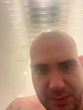 inkviziciq1 online show from 22, 9, 2025