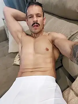 juniortche1313 online show from 27, 2, 2025