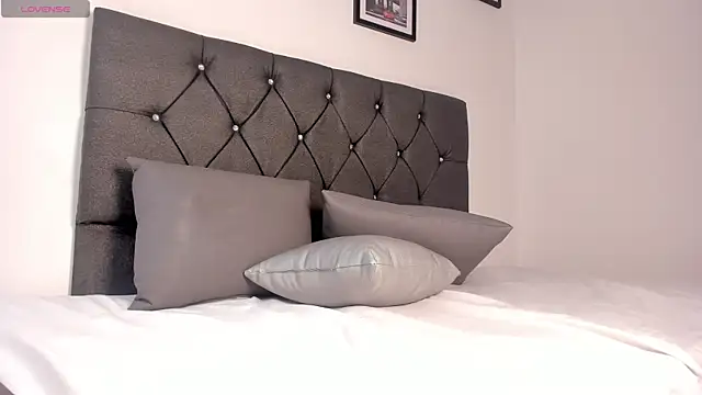 noah johes online show from 23, 10, 2025