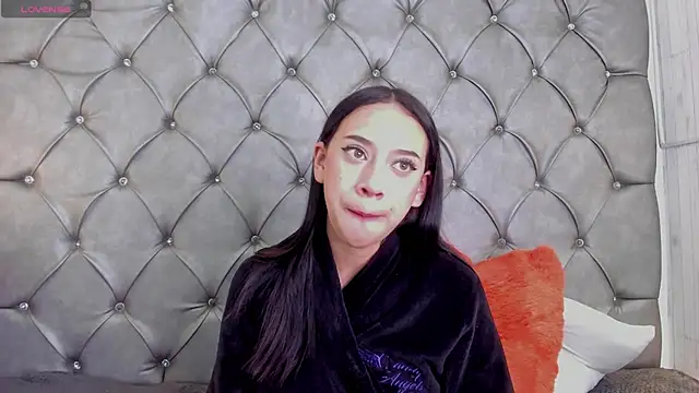 zephyra-angels online show from 8, 3, 2025