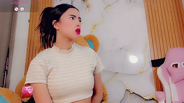 Snapshot of ValeriCardenas chatting on 21, 9, 2025 ValeriCardenas online show from 21, 9, 2025