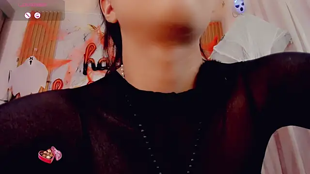 Snapshot of ValeriCardenas chatting on 17, 10, 2025 ValeriCardenas online show from 17, 10, 2025