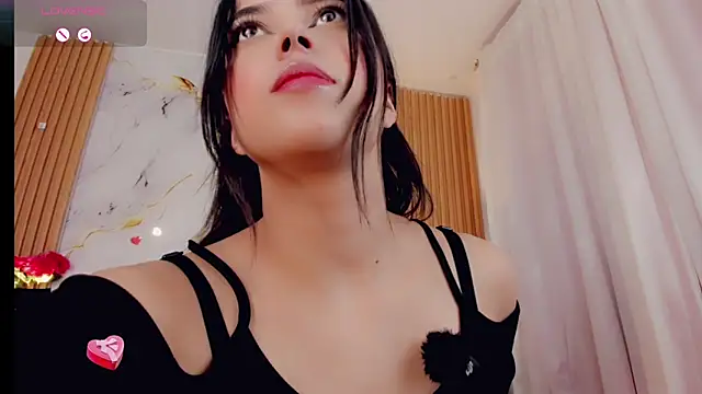 Snapshot of ValeriCardenas chatting on 12, 11, 2025 ValeriCardenas online show from 12, 11, 2025