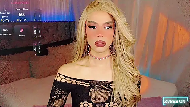 Dalila moan online show from 19, 10, 2025