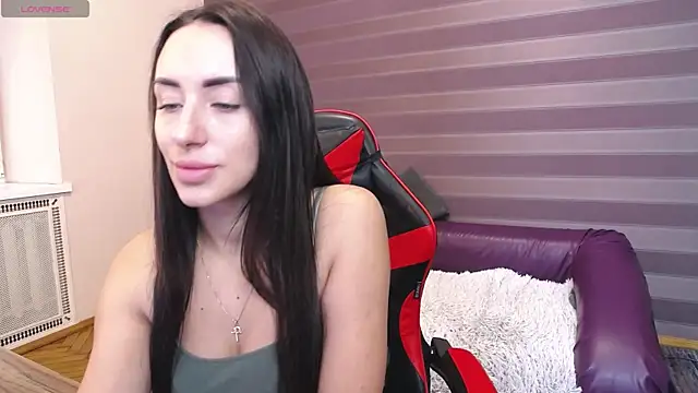 JenniferStone online show from 14, 10, 2025