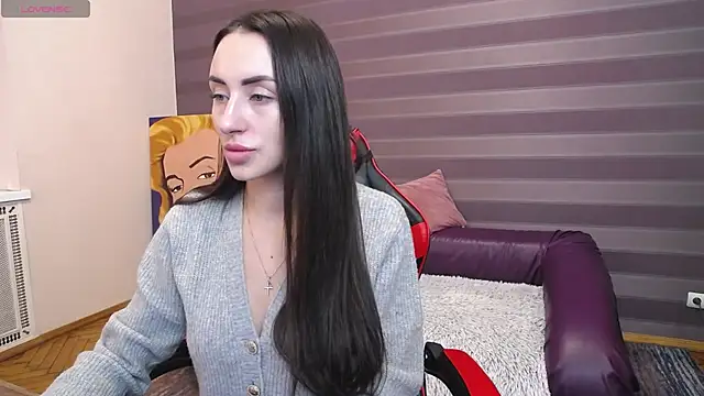 JenniferStone online show from 10, 11, 2025