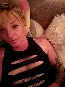 Foxxyhoneypott online show from 9, 5, 2026