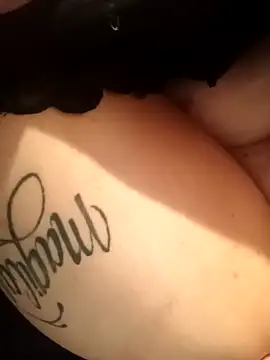 Foxxyhoneypott online show from 11, 3, 2026